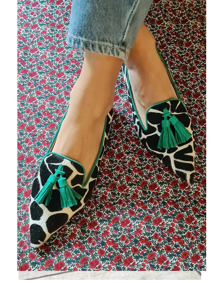 Women's Pointed Toe Slip-On Loafers with Structured Upper - Green