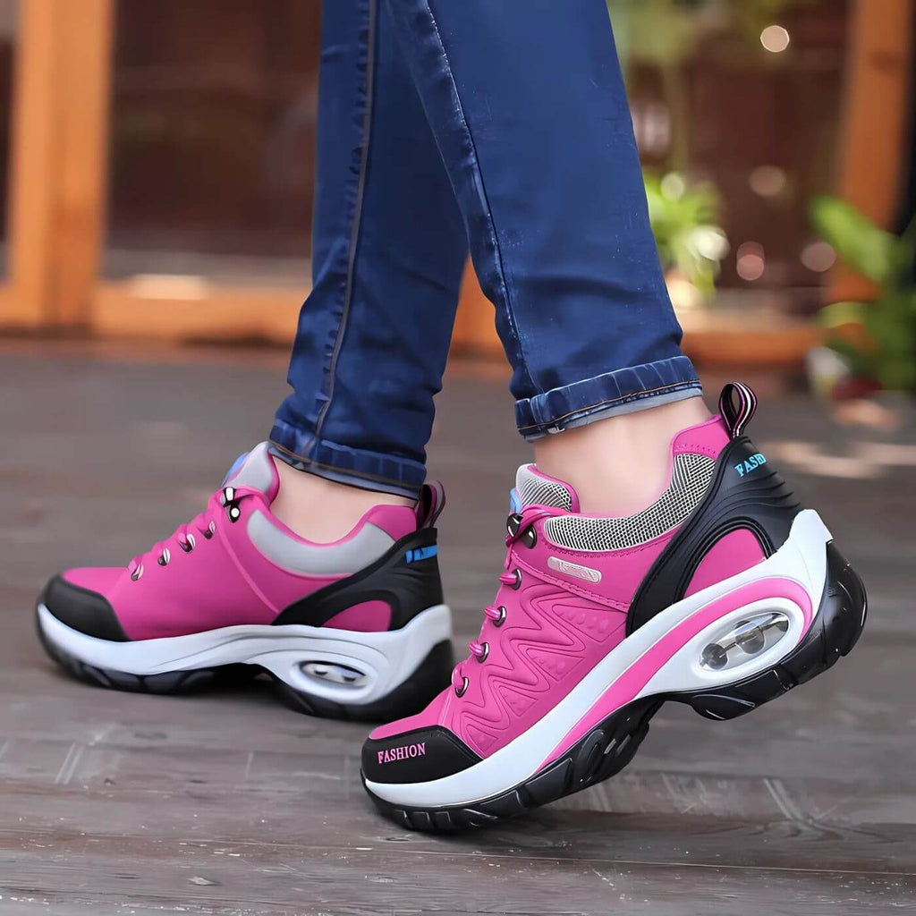 Women's Low-Top Orthopedic Lace-Up Sneakers