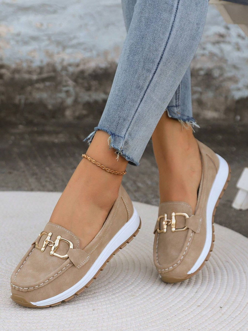 Women's Buckle Loafers Black