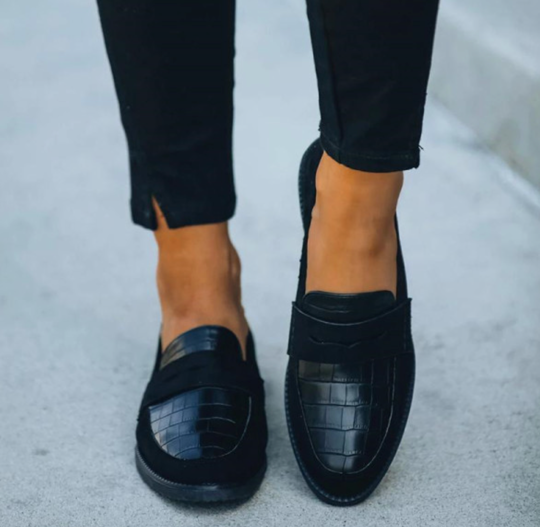 Women's Croc Loafers Detail