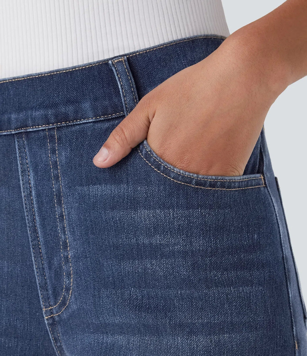 Women's Straight Leg Jeans White