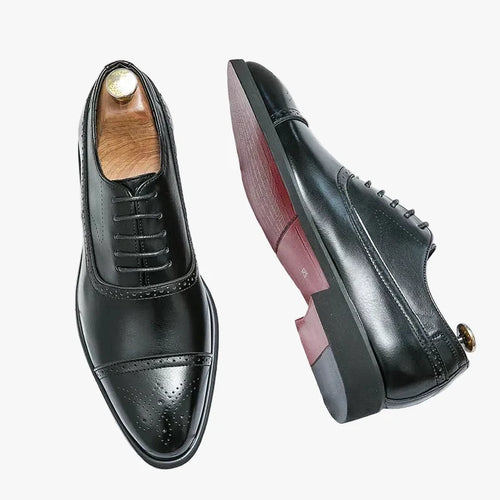 Men's Lace-Up Oxford Shoes with Cap Toe and Polished Finish - Black