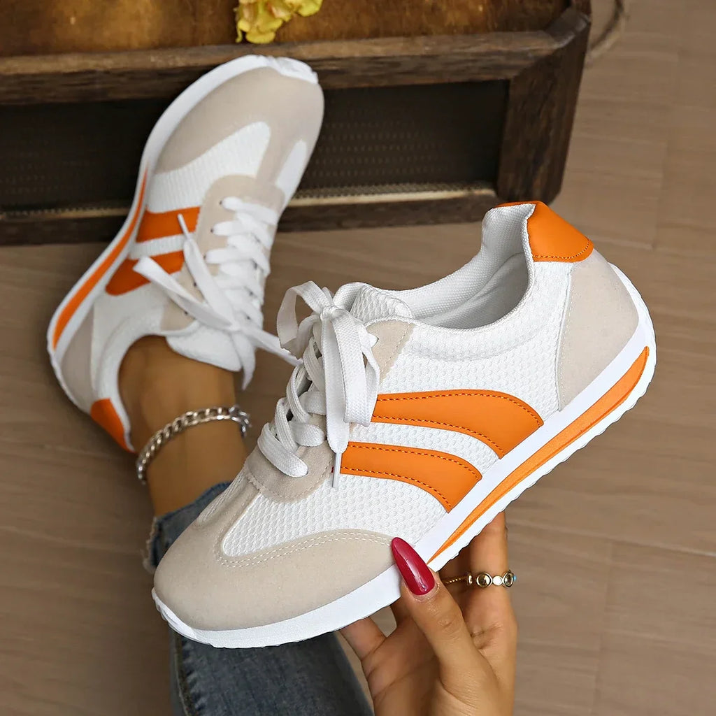 Men's lace-up low-top sneakers in orange - side