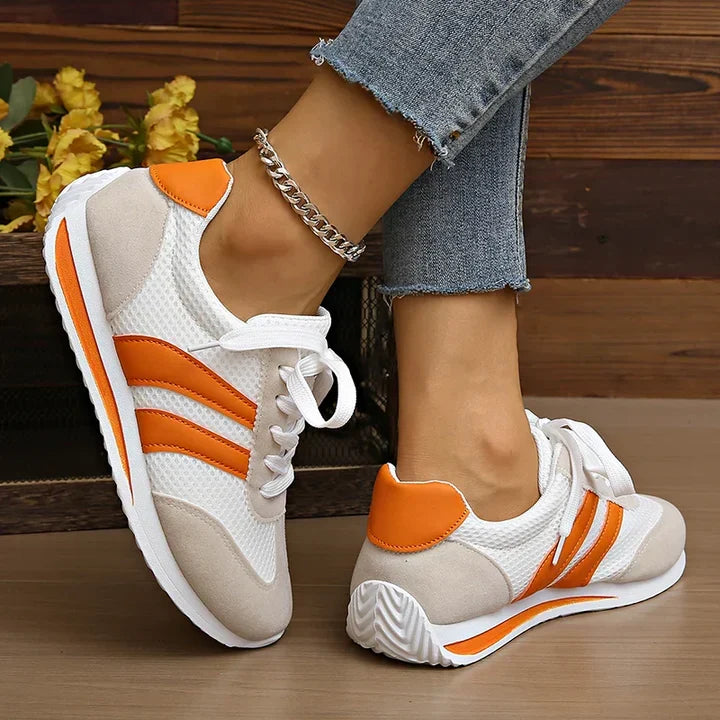 Men's lace-up low-top sneakers in orange - sole