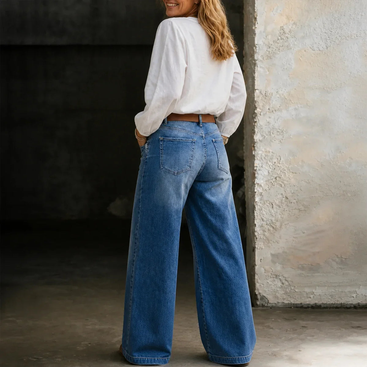 Women's Wide-Leg Denim Detail